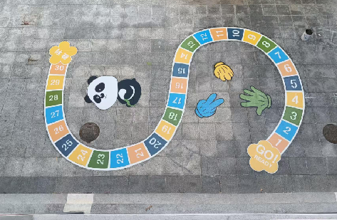 衡山地面游戏彩绘