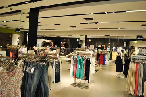 衡山商场里的店面怎么装修？